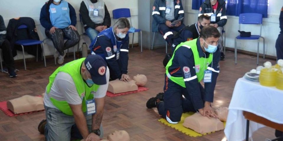 Profissionais do Samu recebem treinamento especializado em São Lourenço do Sul 