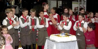 CTG Rodeio da Tradição de Camaquã convida para jantar baile