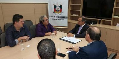 Vereadores da Comissão de Educação cumprem agenda com secretário de Educação do RS