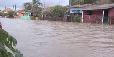 Defesa Civil monitora situação de municípios afetados pelas chuvas no Rio Grande do Sul