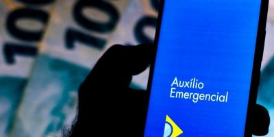 AUXÍLIO EMERGENCIAL: beneficiários do Bolsa Família recebem nesta segunda