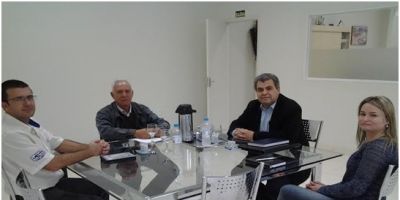 FGTAS/Sine visita Associação Comercial e Industrial de Camaquã - ACIC