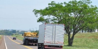 Caminhoneiros podem parar a partir de domingo em todo o Brasil