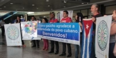 Rio Grande do Sul recebe mais 145 médicos cubanos para atuarem em 121 municípios