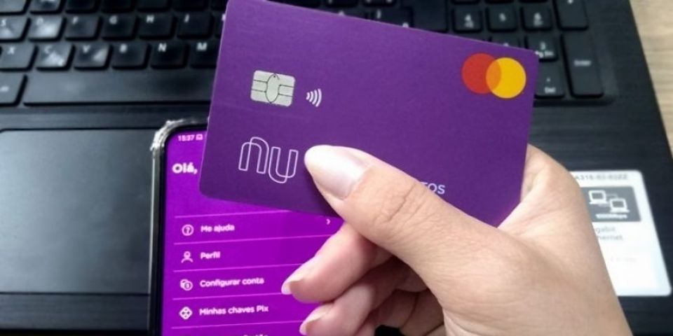 Nubank irá aumentar limite do cartão de crédito para 35 milhões de clientes