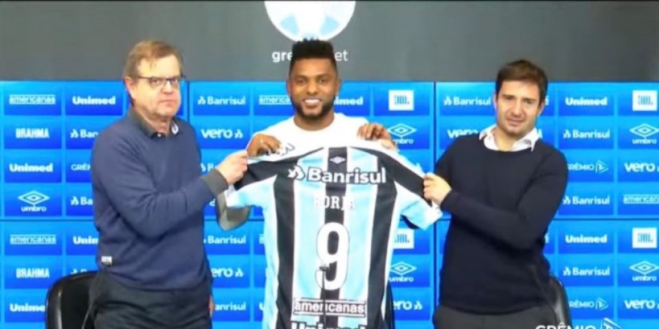 OFICIAL! Borja é apresentado no Grêmio 