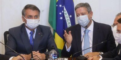 AUXÍLIO BRASIL: Bolsonaro entrega medida provisória do novo Bolsa Família