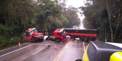 Motociclista morre em acidente envolvendo duas carretas na BR-392 no Sul do RS 