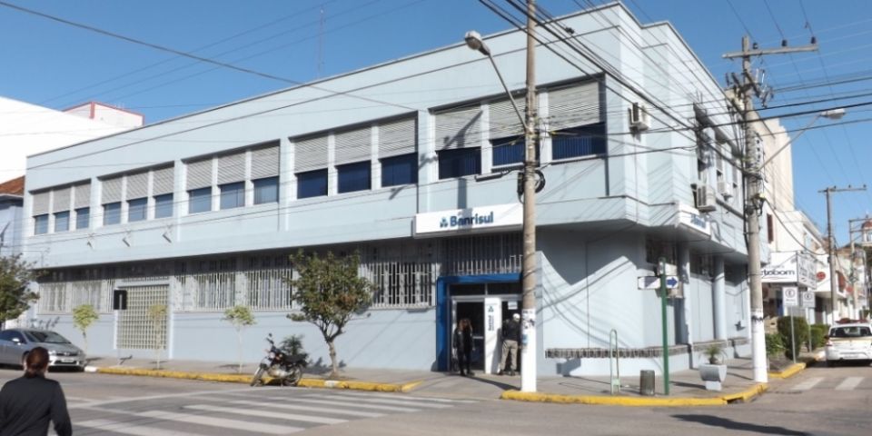 Falha em rede de sistemas prejudica atendimento a correntistas do Banrisul