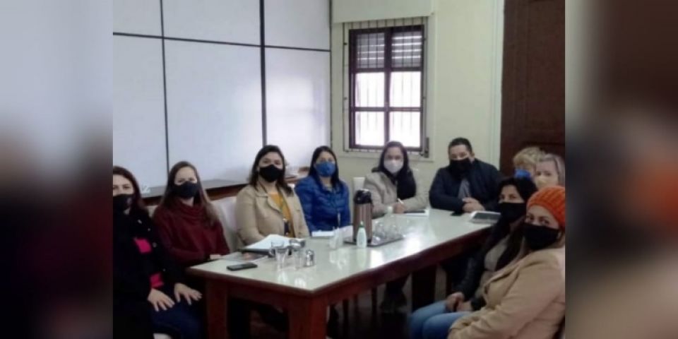 Secretaria do Desenvolvimento Social se reúne com representantes da Assistência Social 