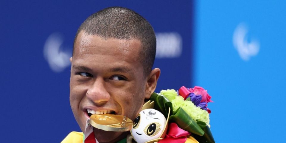 Brasil leva mais dois Ouros e um Bronze na natação em Tóquio