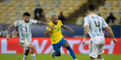 Eliminatórias: Brasil enfrenta Argentina para manter excelente campanha