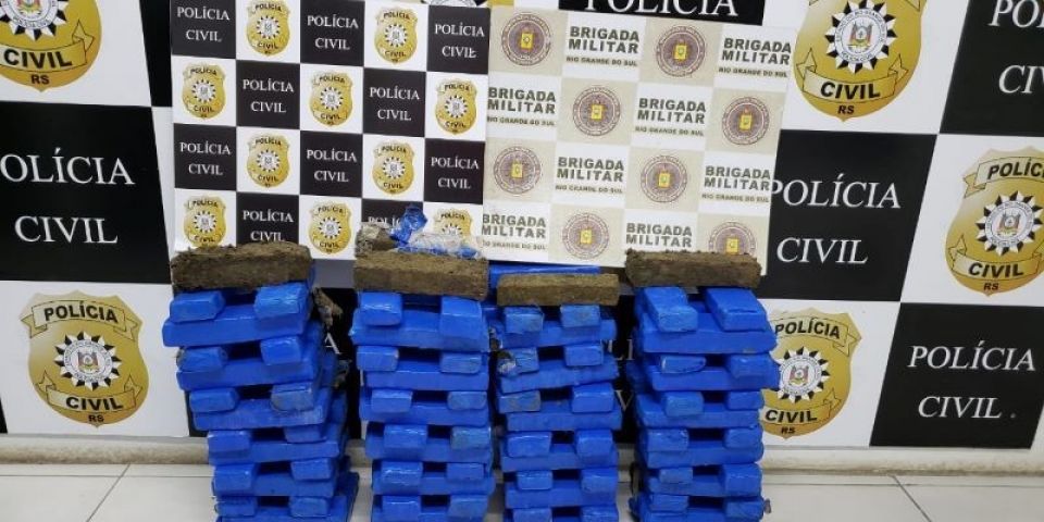 Mais de 70 quilos de maconha são apreendidos no interior de São Lourenço do Sul