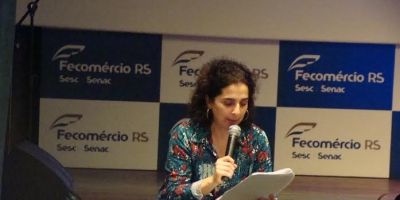 Secretaria de Cultura de Camaquã realiza pré-feira do livro