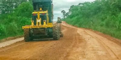 Prefeitura de Dom Feliciano executa obras de manutenção na ERS-350 