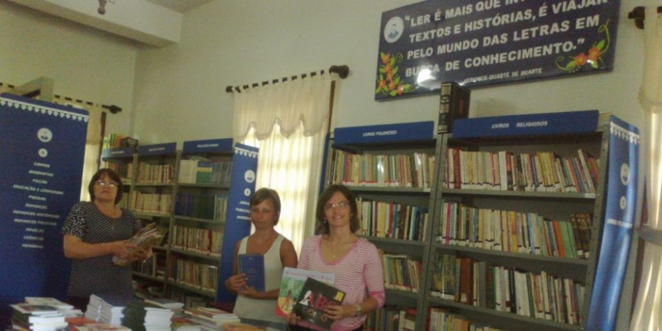 Dom Feliciano - biblioteca é contemplada com mais de 400 livros novos