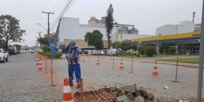 Iniciam as obras na Avenida José Loureiro da Silva em Camaquã