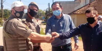 Brigada Militar de Chuvisca recebe viatura semi blindada