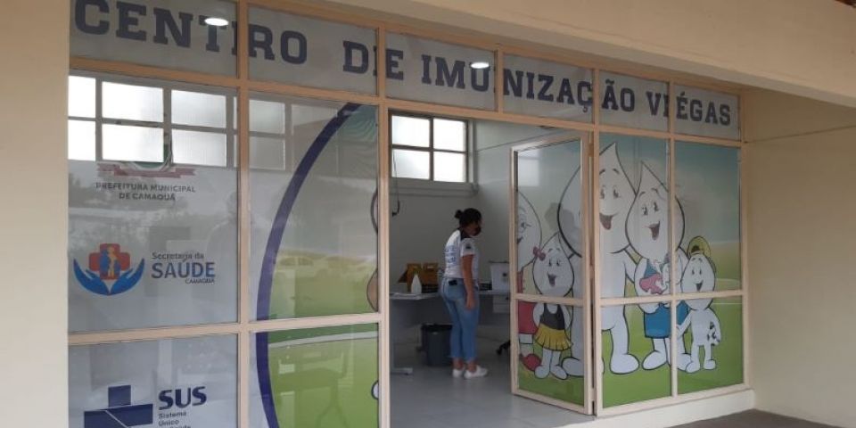 Vacina contra a covid-19 é aplicada normalmente nesta sexta em Camaquã