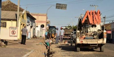 Avenida de Tapes recebe melhorias na rede da Corsan antes da pavimentação asfáltica