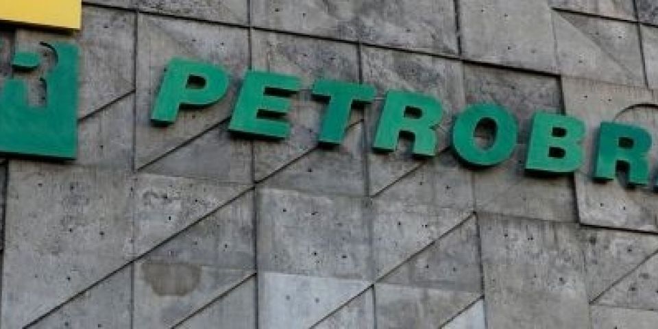 Petrobras abre concurso com 757 vagas de nível superior