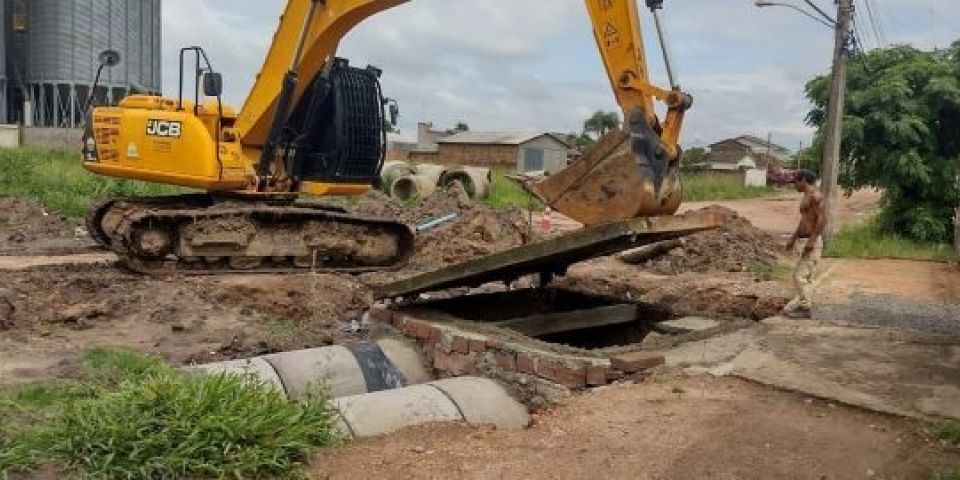 Prefeitura de Camaquã realiza melhorias na infraestrutura em vários bairros