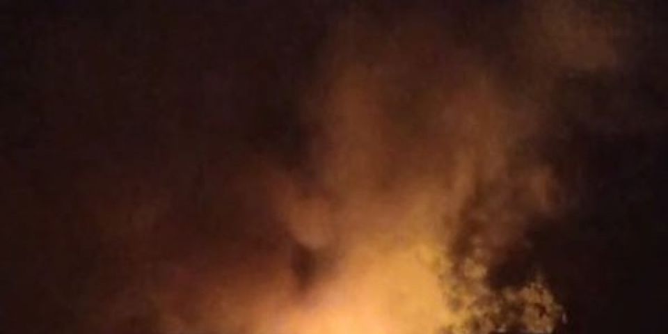 Homem transtornado coloca fogo na própria casa e atira contra policiais no RS