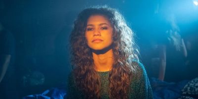 Final da segunda temporada de Euphoria oferece redenção e esperança para Rue, provoca Zendaya