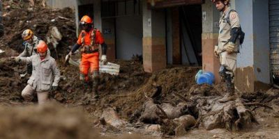 Bombeiros atualizam número de mortos em Petrópolis para 171