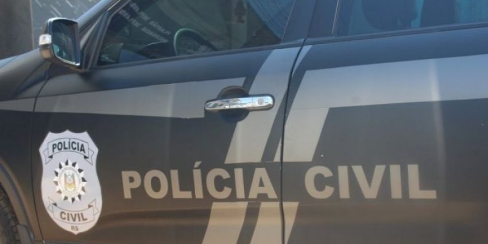 Polícia Civil prende mulher por tráfico de drogas em Camaquã