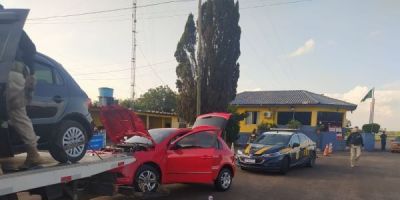 Receptador uruguaio é preso com dois carros roubados e clonados na BR-290 em Eldorado do Sul