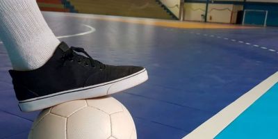 Quadra do Ginásio Municipal de Esportes de Camaquã tem novo piso