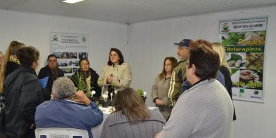 Encontro aborda plantas medicinais em Camaquã