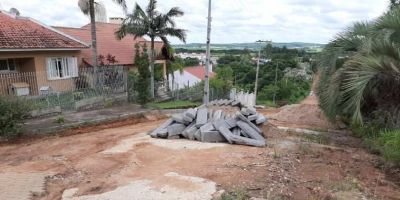 Inicia calçamento de trecho da Rua Dr. Walter Kess em Camaquã