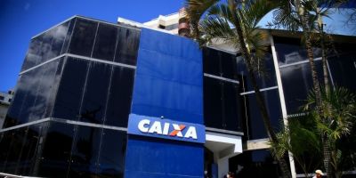 Caixa libera abono salarial para trabalhadores nascidos em outubro