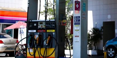 Troca de gasolina por etanol pode não ser vantajosa para o consumidor