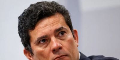 Moro troca mais uma vez de partido e desiste de concorrer à Presidência