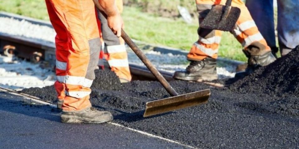 Trechos da BR-116 e BR-290 receberão serviços de manutenção do Dnit