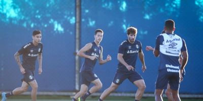 Diante de sua torcida, Grêmio joga com a Chapecoense nesta sexta