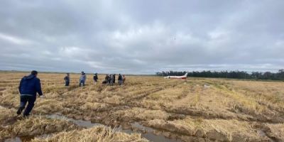 Avião de pequeno porte faz pouso forçado e deixa feridos em Eldorado do Sul