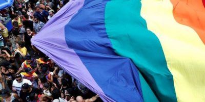 IBGE divulga 1º levantamento sobre homossexuais e bissexuais no Brasil