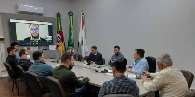 Prefeitura de Camaquã realiza reunião sobre projeto de Cadastro de Marcas Identificadoras de animais