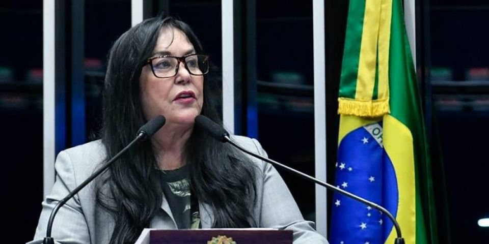 PL quer tornar crime assédio com olhares fixos e conotação sexual