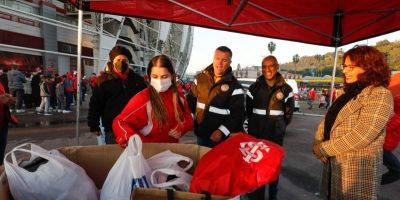 Torcedores do Inter se mobilizam para colaborar com a Campanha do Agasalho