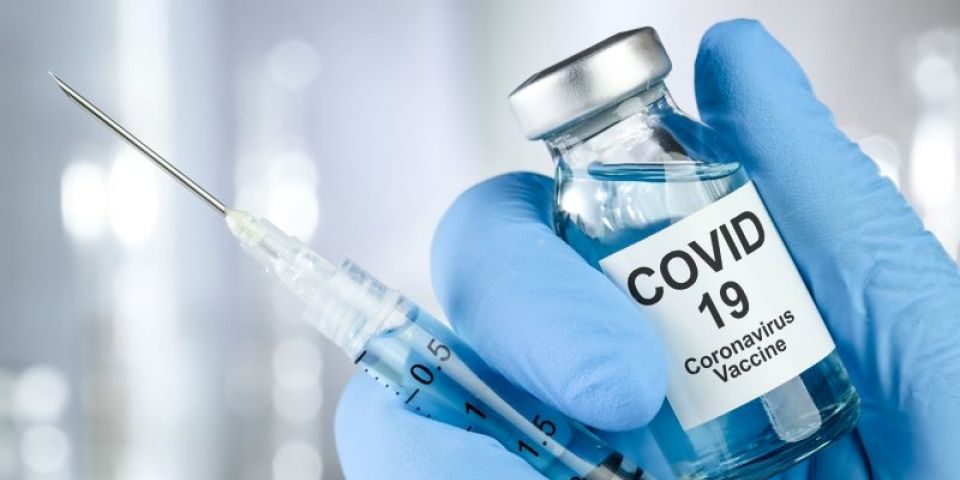 Segunda dose de reforço contra covid-19 é ampliada para pessoas a partir de 40 anos no RS