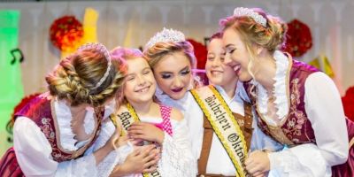 Bubchen e Mädchen são escolhidos para a corte oficial da 33ª Oktoberfest de Igrejinha