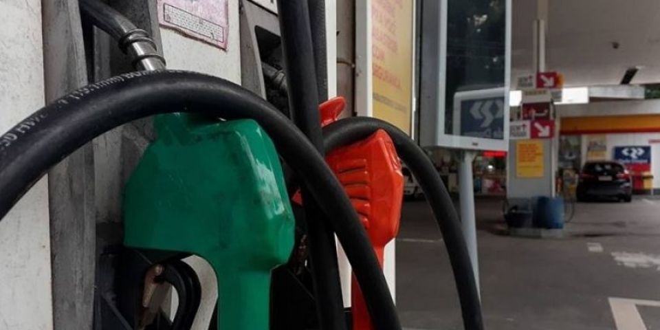 Governo do RS anuncia redução de 71 centavos no ICMS da gasolina