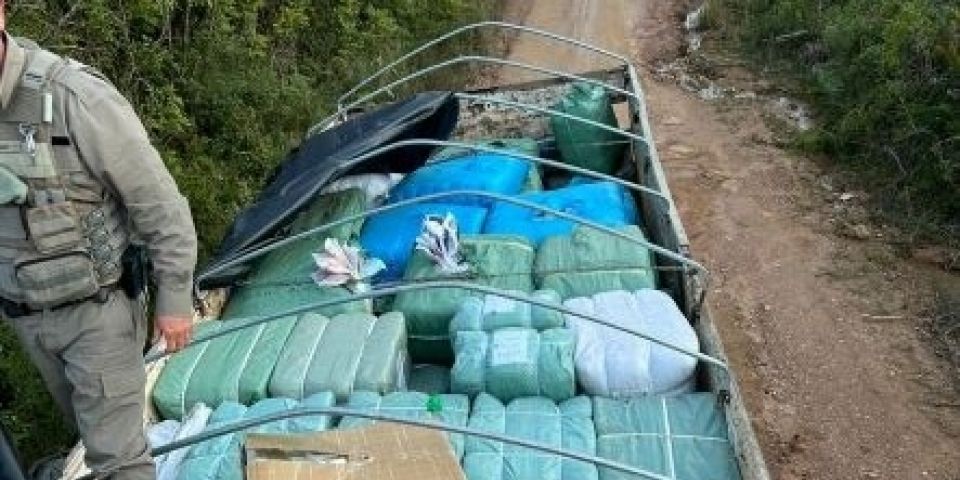 Brigada Militar apreende carga contrabandeada em estrada da zona rural de Dom Feliciano