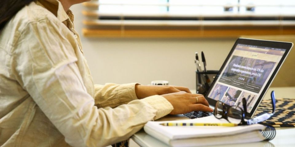 Jornada de trabalho de 4 dias na semana começa a ser testada