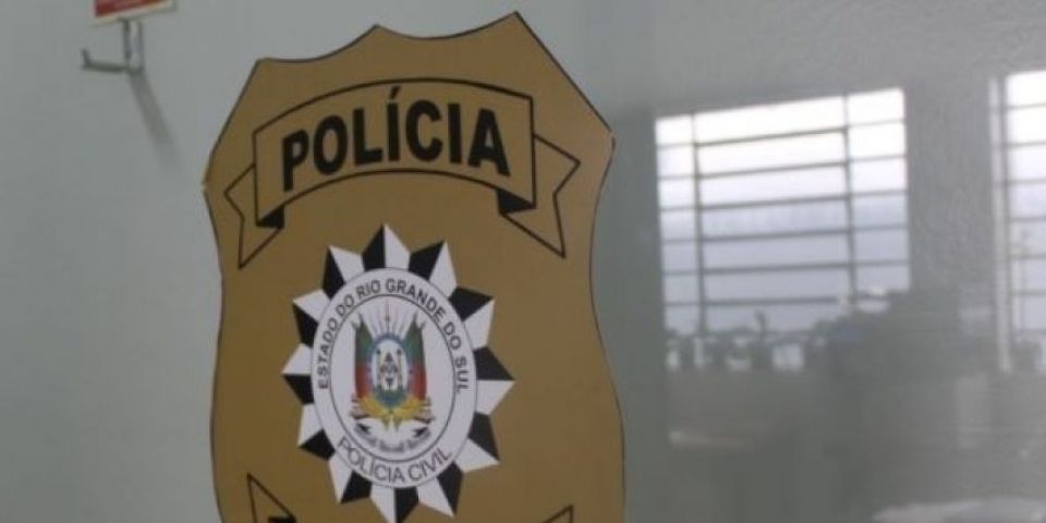 Traficante tenta fugir da policia nadando pela Lagoa dos Patos, mas acaba preso em Tapes